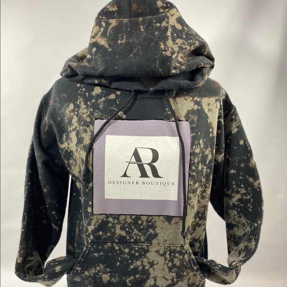 AR Designer Hoodie - Picture 1 of 4